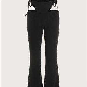 SEXY PANTS MUST HAVE